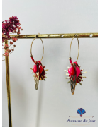 Créoles "Insectes" asymétriques rouges et roses