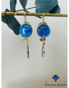 Clous "Fleurs vintage" bleues