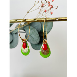 Créoles "Goutte bohème rouge et verte"